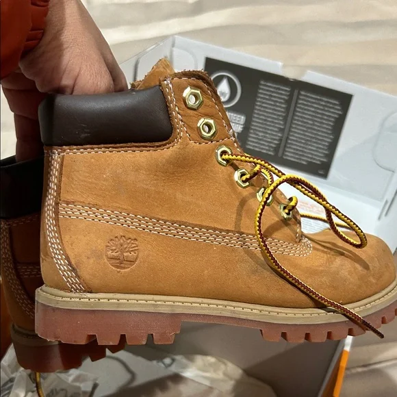 Kids Timberland boots - Picture 6 of 7